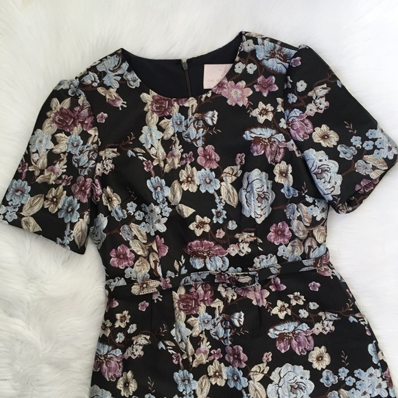 Gal Meets Glam Floral Tapestry Cocktail Mini Dress - Picture 2 of 8